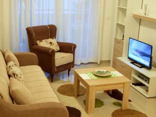 Апартаменты Near the sea Бар Апартаменты-24